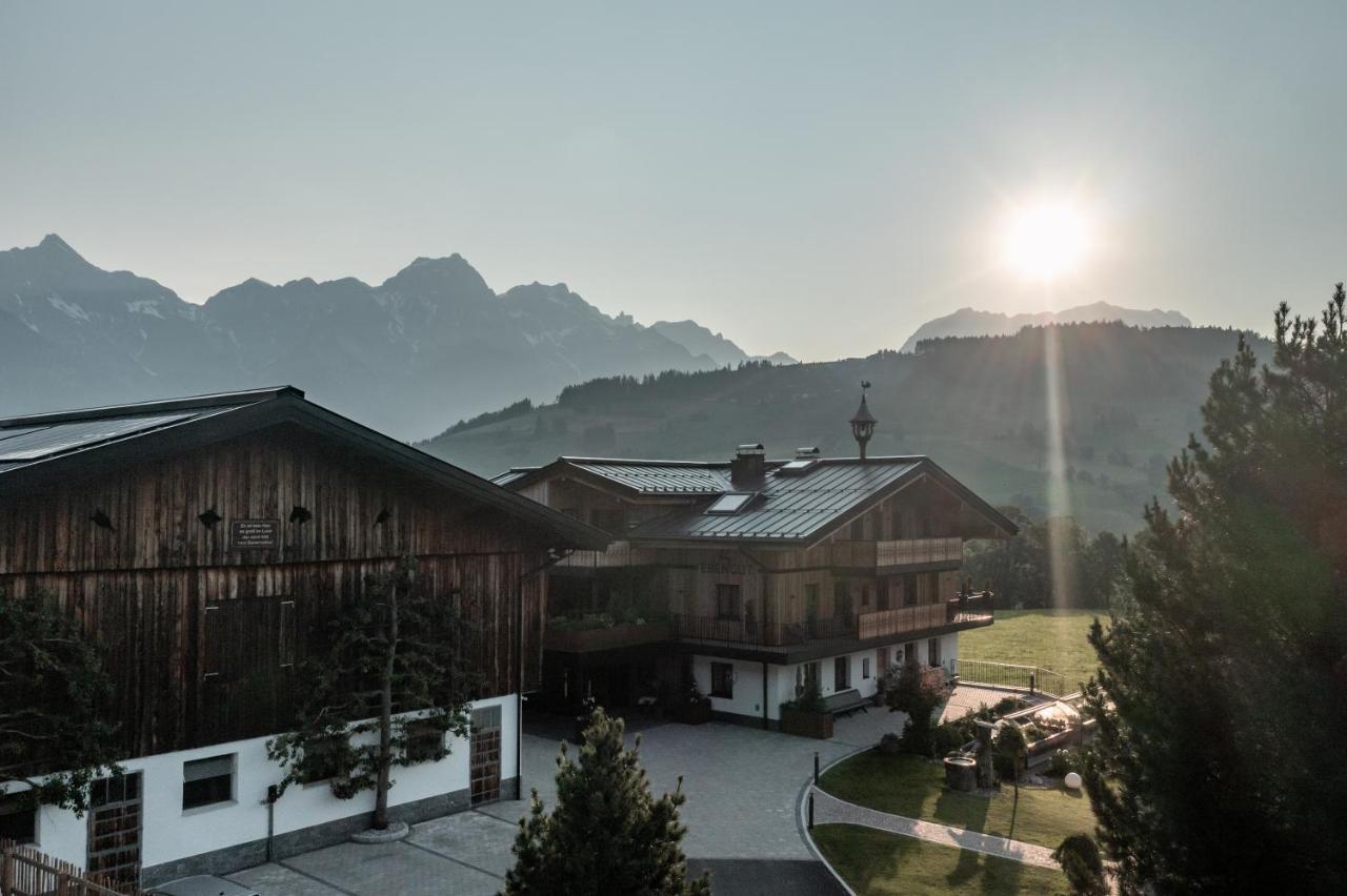Biohof Ebengut Aparthotel Maria Alm am Steinernen Meer Exterior photo
